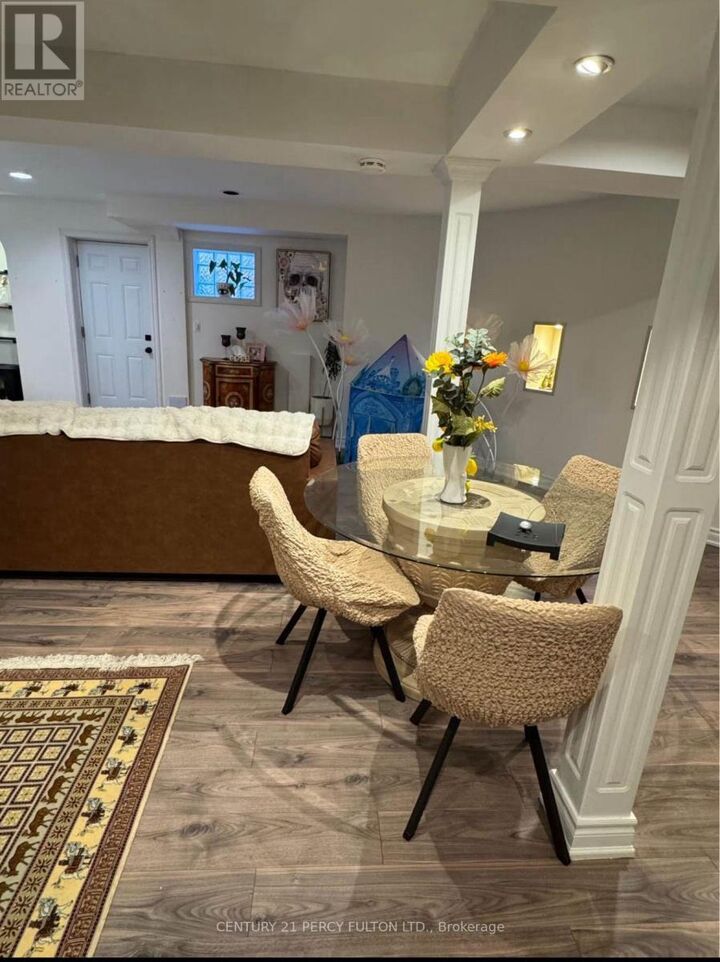 Property Photo:  207 Shaftsbury Avenue Basment  ON L4C 0E8 