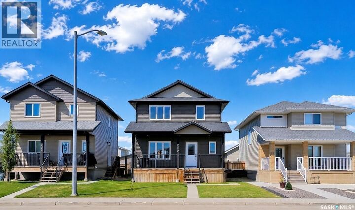 Property Photo:  212 Martens Lane  SK S0K 4S3 