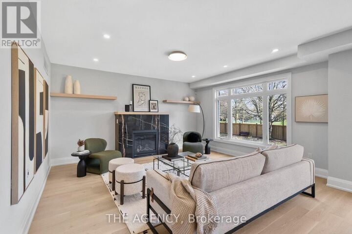 Property Photo:  41 St Andrews Boulevard  ON M9R 1W2 