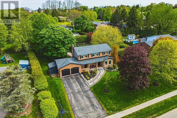 Property Photo:  5 Valleygreen Crescent South  ON L7C 1J3 