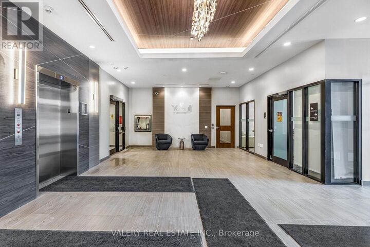 Property Photo:  155 King Street North 1703  ON N2J 0E8 