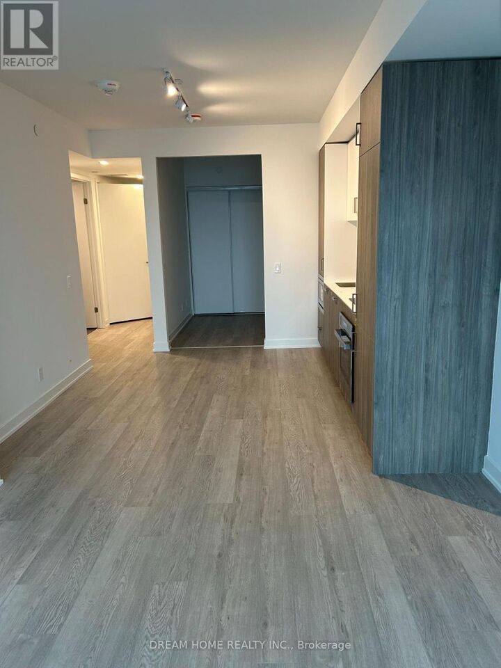 Property Photo:  88 Queen Street East 2309  ON M5C 0B6 