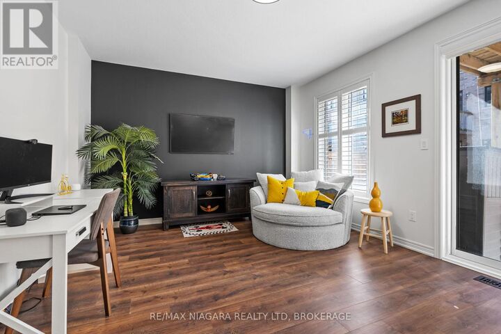 Property Photo:  11 Walters Lane  ON L3M 0H2 