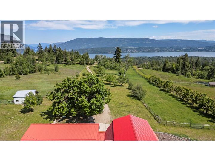 Property Photo: 5641 50 Street Northwest BC V1E 3A6
