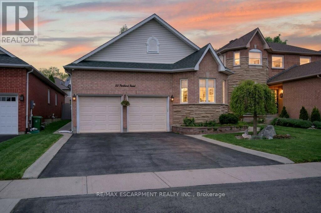 Property Photo:  35 Pentland Road  ON L0R 2H5 