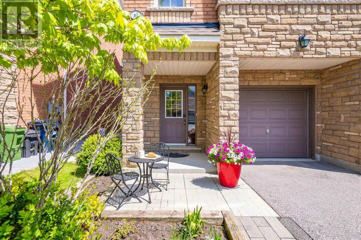 Property Photo: 61 Pidgeon Street ON M1L 0C8