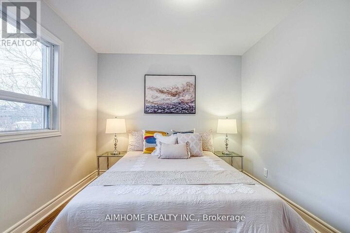 Property Photo: 26 Frances Crescent ON M1S 2E5