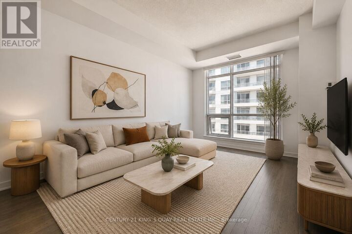 Property Photo: 9199 Yonge Street Se811 ON L4C 1H7