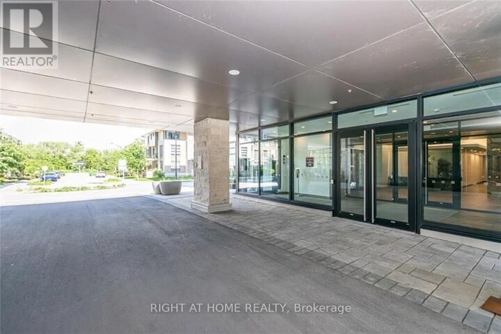 Property Photo:  530 De Mazenod Avenue 303  ON K1S 5W8 