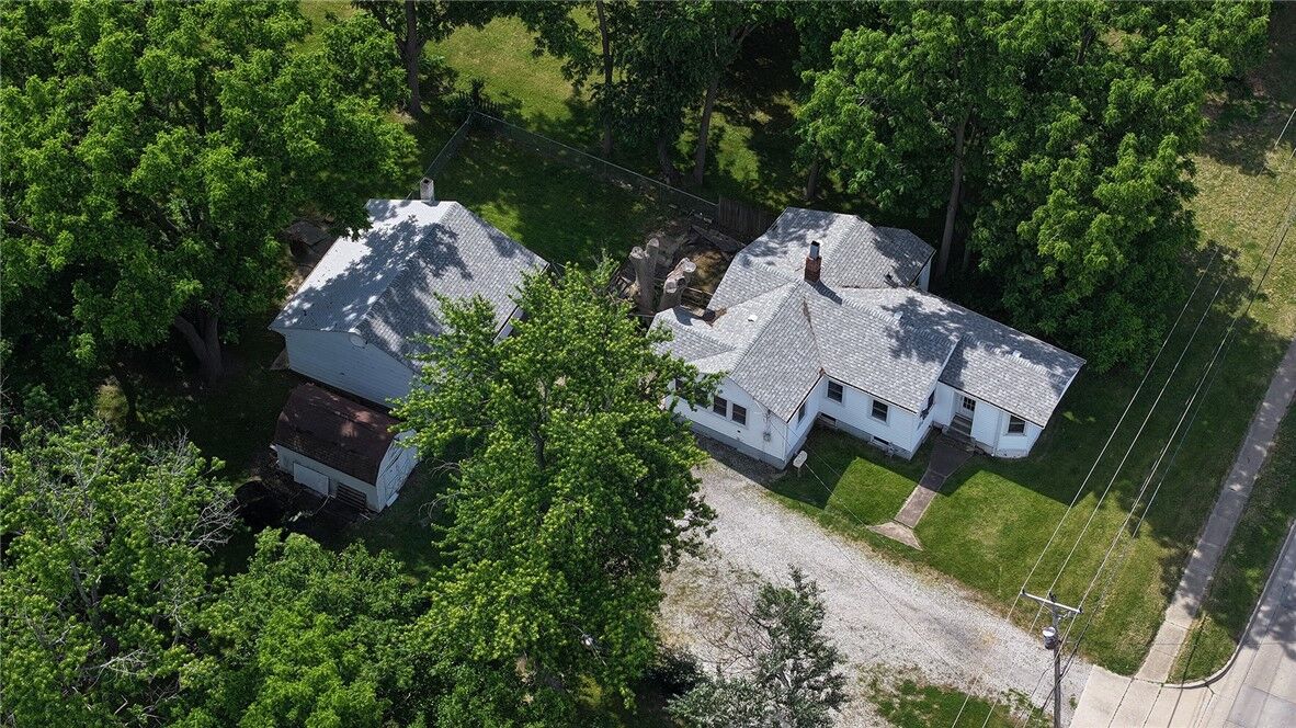Property Photo:  3640 N Woodford Street  IL 62526 