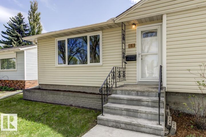Property Photo: 8511 64 Avenue NW AB T6E 0H1