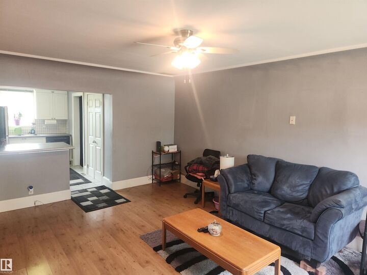 Property Photo:  4743 47 Street  AB T0E 1V0 