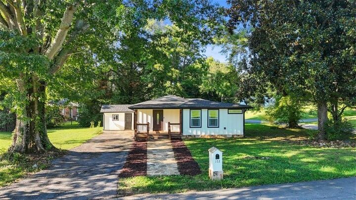 Property Photo:  172 Jasper Street  GA 30139 