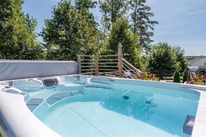 Property Photo: 4745 Sandy Creek Drive GA 30028