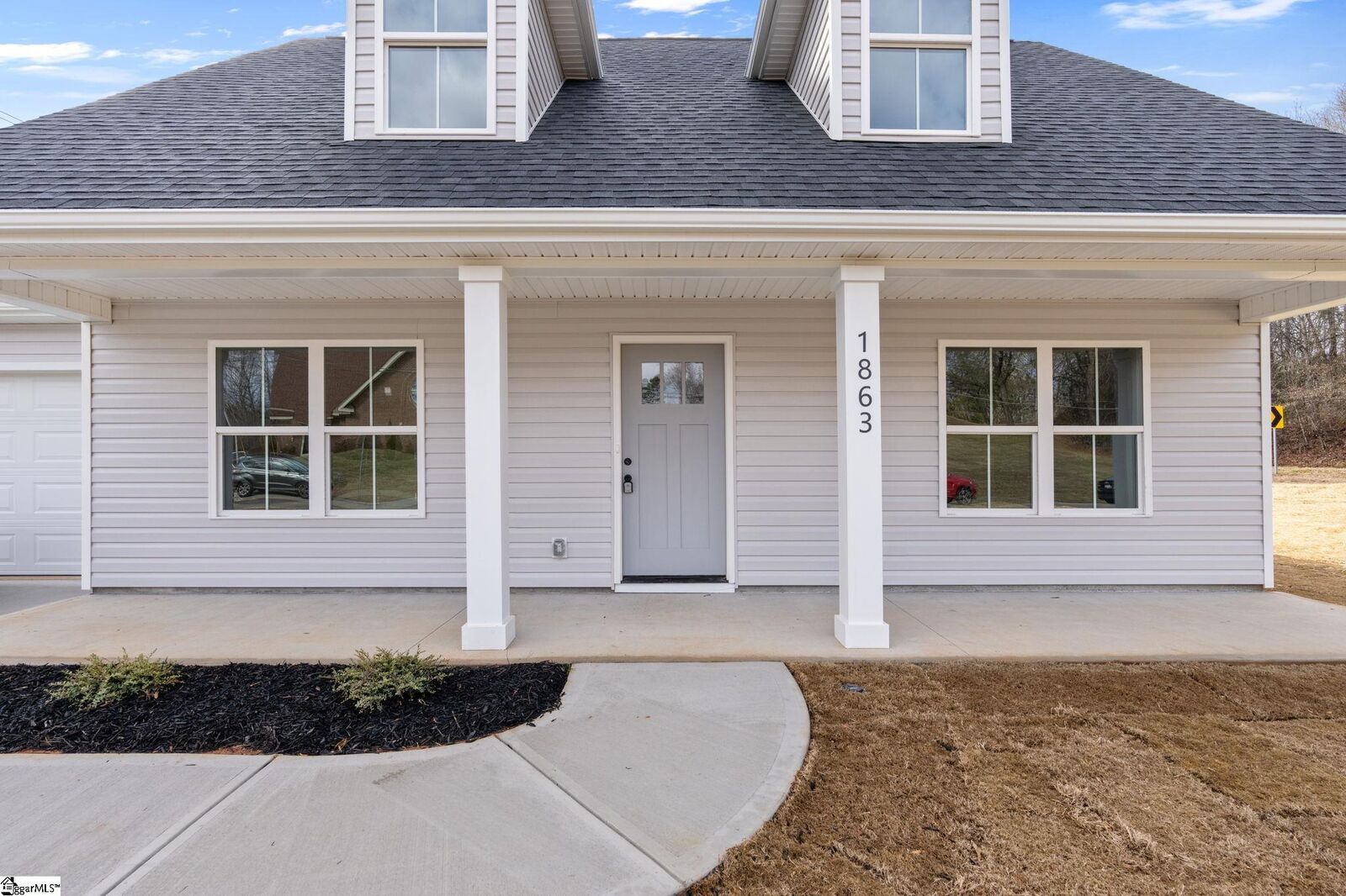 Property Photo: 1859 Reid School Road SC 29687