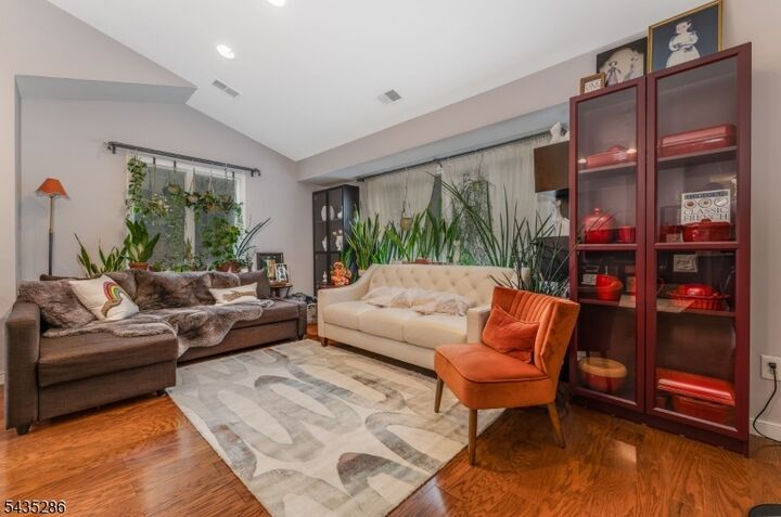 Property Photo:  20 Westchester Ter  NJ 08801 