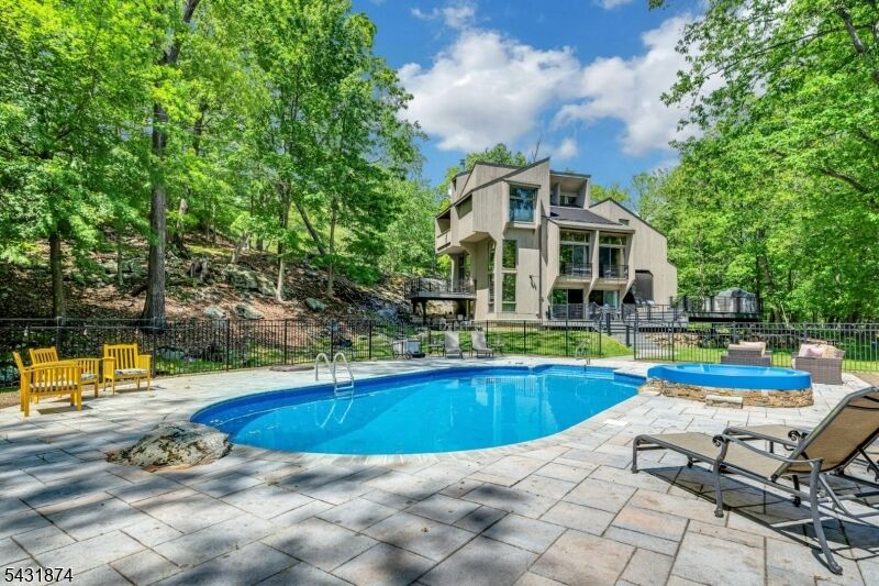Property Photo:  5 Audubon Trail  NJ 07005 
