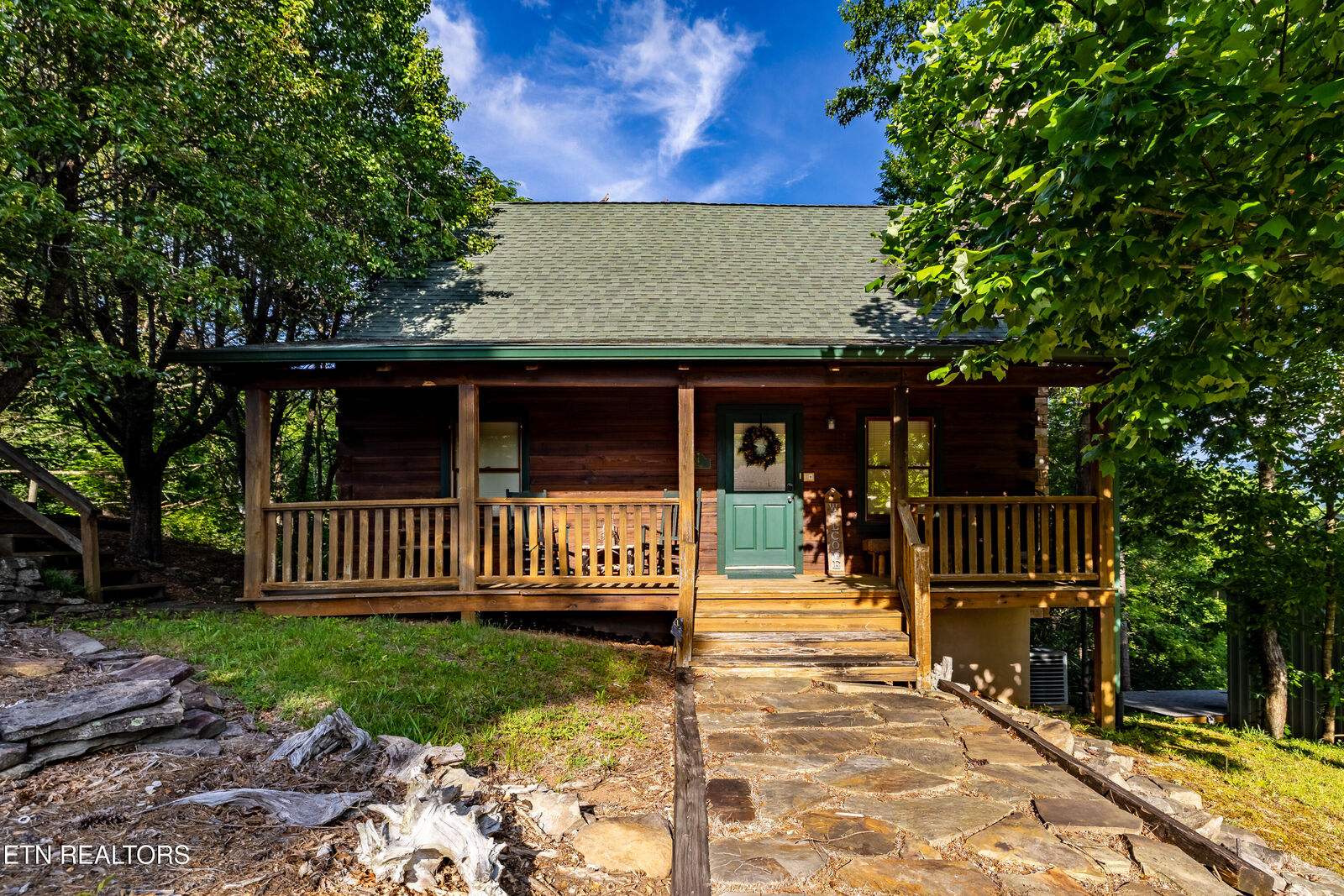 Property Photo:  124 Cutter Gap Rd  TN 37882 