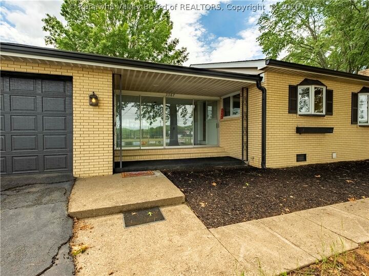 Property Photo:  3367 Teays Valley Road  WV 25526 