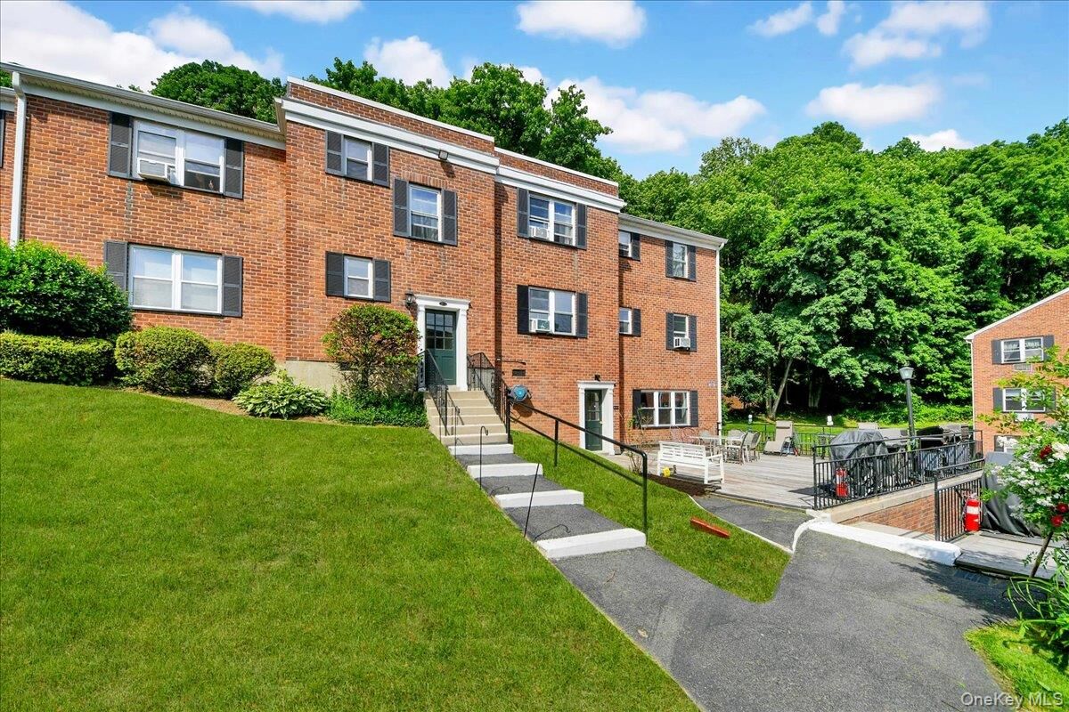 Property Photo:  125-3 S. Highland Avenue C5  NY 10562 