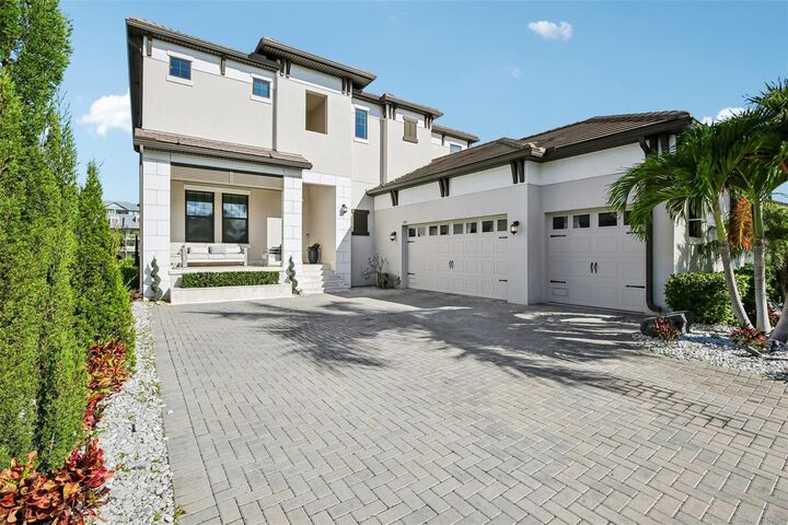 Property Photo:  3110 Christophers Watch Lane  FL 33570 