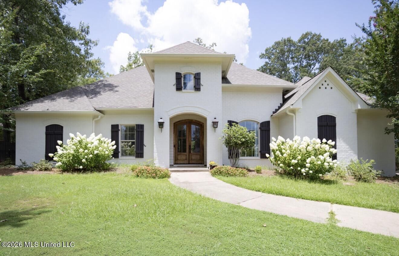 Property Photo: 212 Cottonwood Drive MS 39110