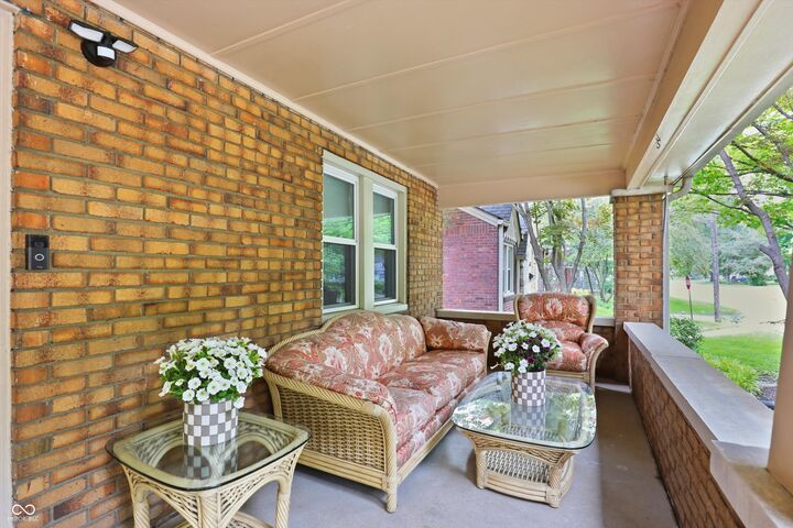Property Photo: 5944 Evanston Avenue IN 46220