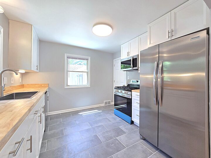 Property Photo:  4445 S Burrell St  WI 53207 