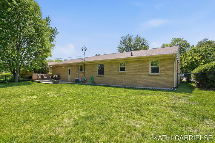 Property Photo: 1830 Pine Court MI 49417