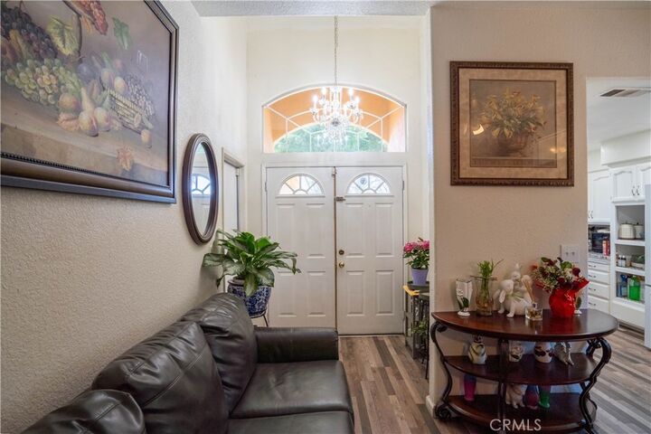 Property Photo:  2380 S Holly Ave  CA 93706 