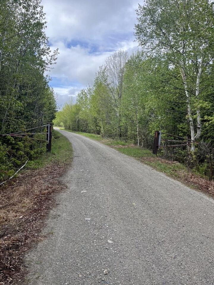 Property Photo:  M10l18e East B Hill Road  ME 04261 