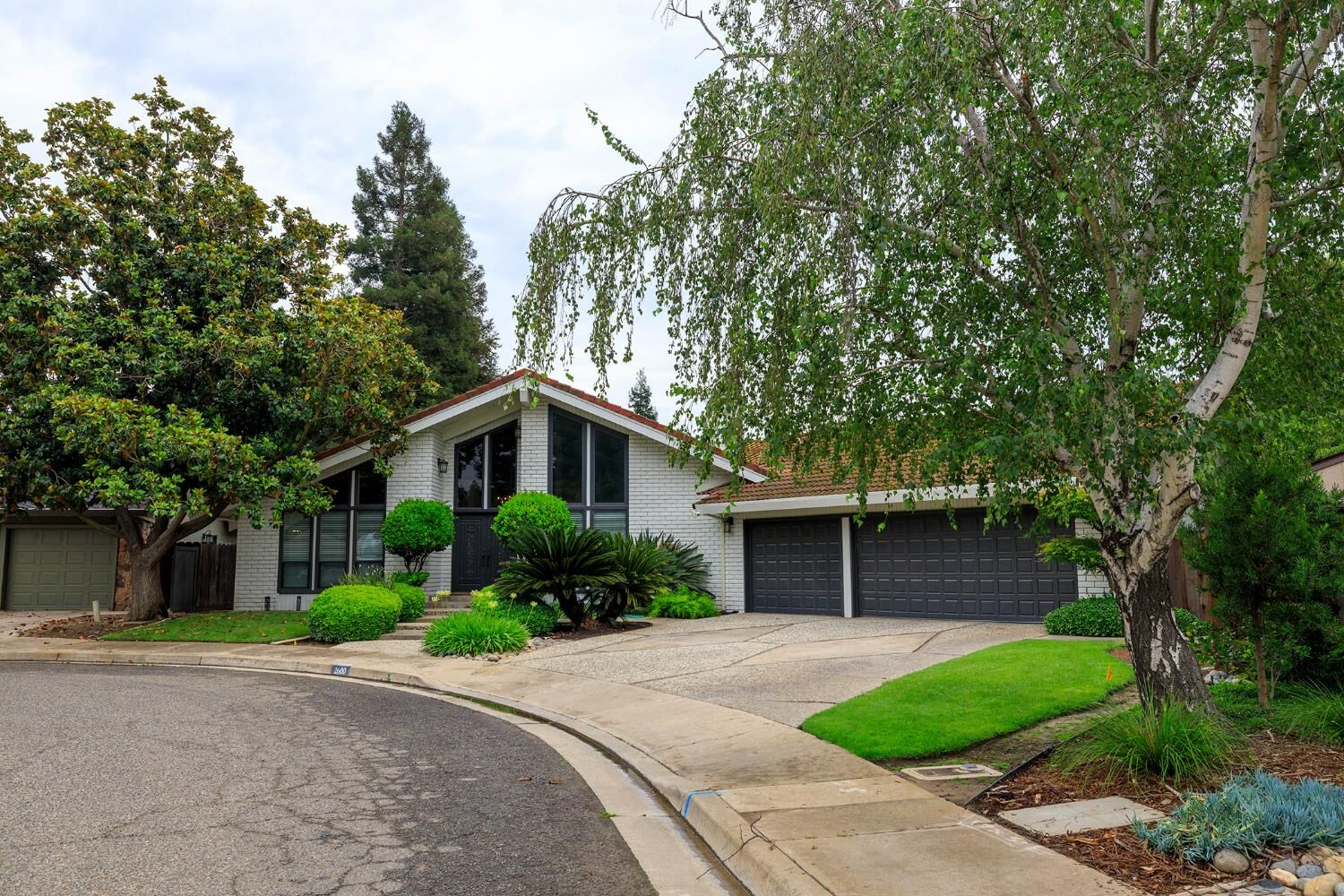 Property Photo: 2600 Raleigh Court CA 95382