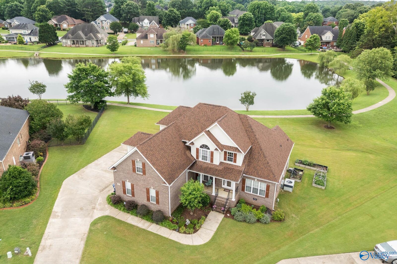 Property Photo:  109 Julep Lane  AL 35749 