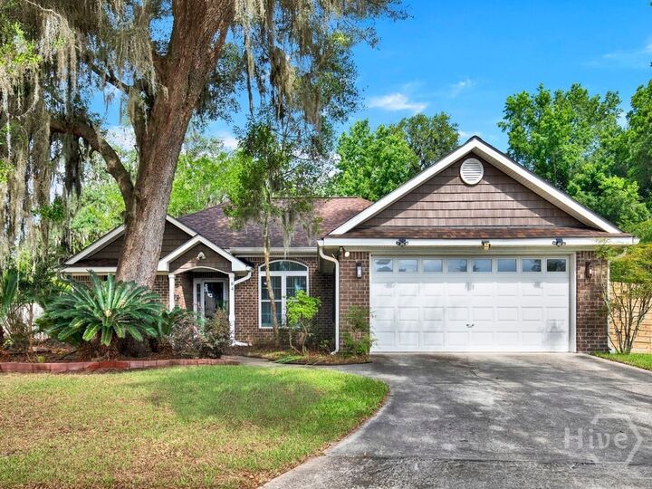 Property Photo:  84 Ashley Court  GA 31324 