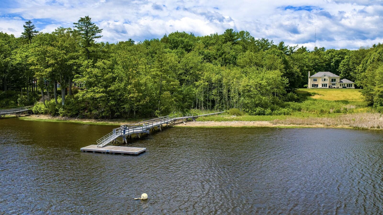 Property Photo:  4 Cullen Bay Road  NH 03820 