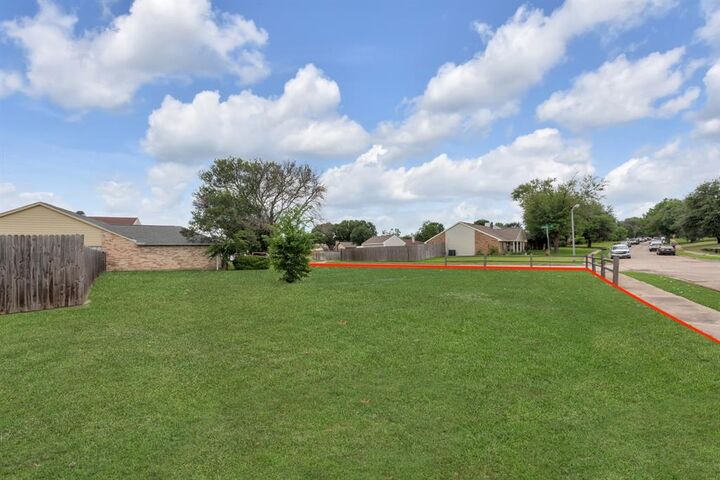Property Photo: 2804 Miller Place TX 75150