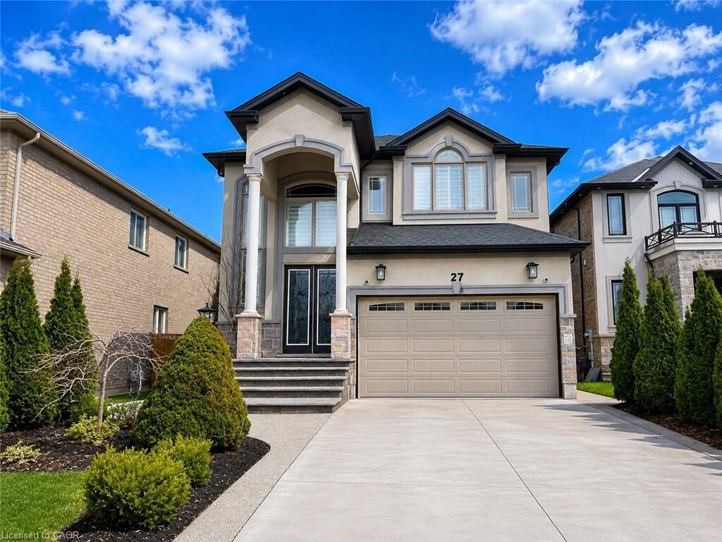 Property Photo:  27 Riesling Court  ON L8G 5H2 