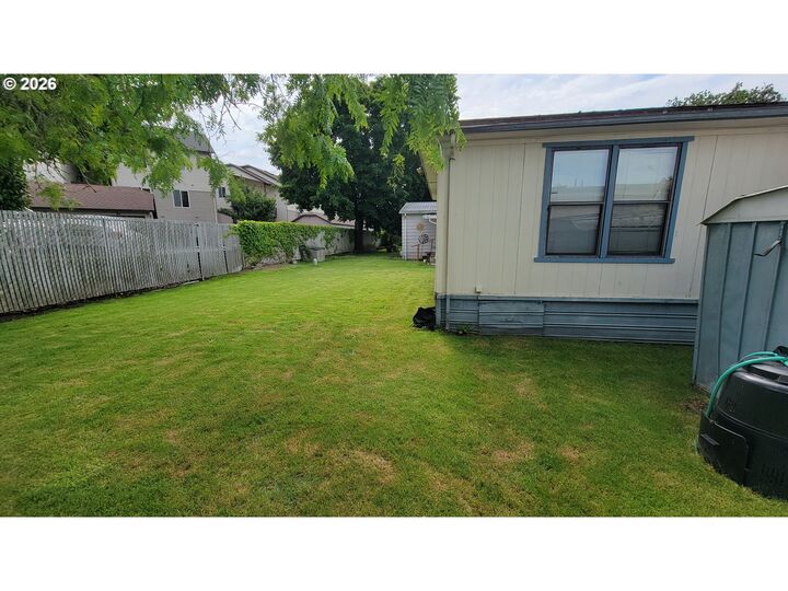 Property Photo: 5404 NE 121st Ave 24 WA 98682