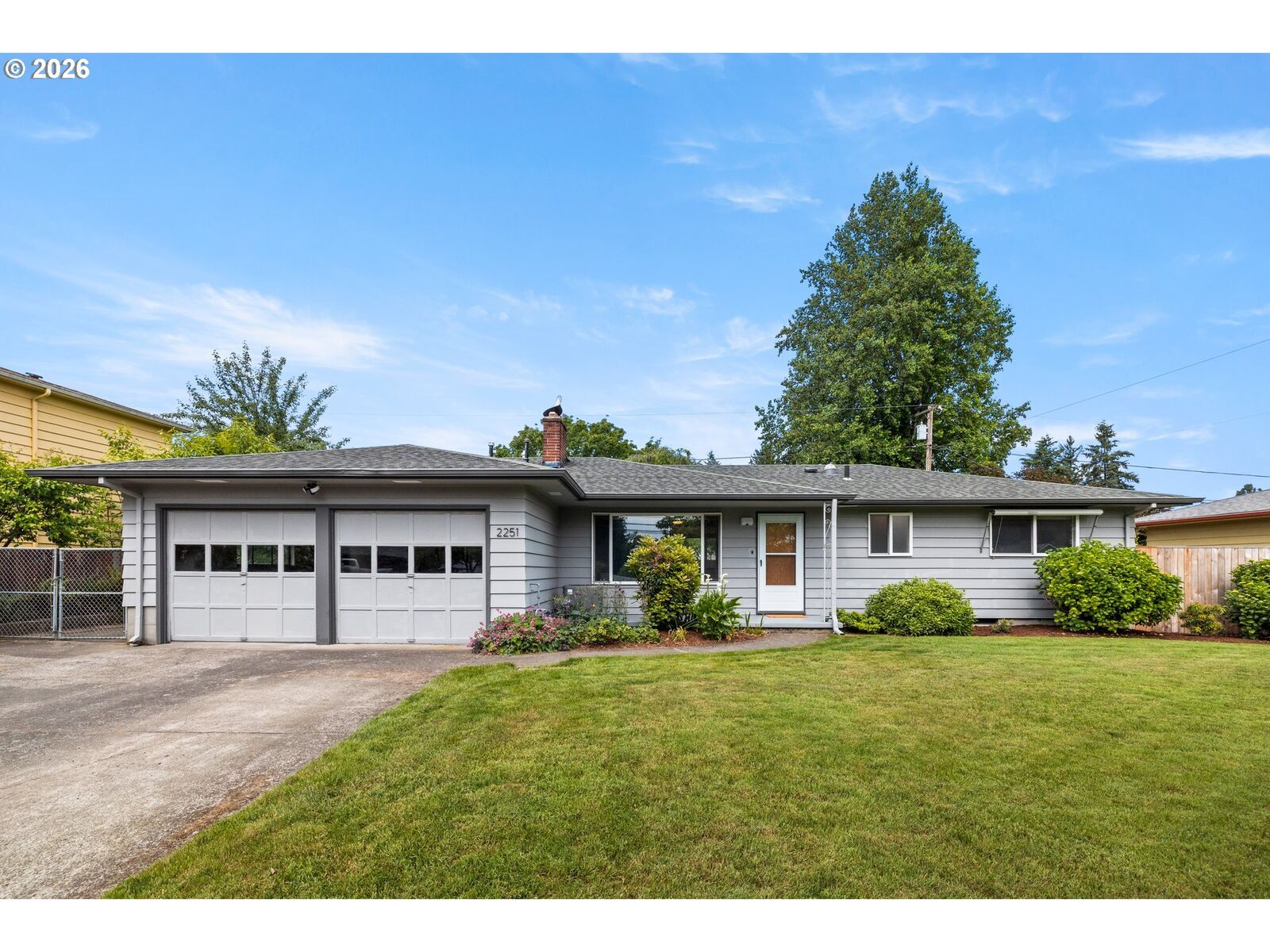 Property Photo:  2251 NE 132nd Ave  OR 97230 
