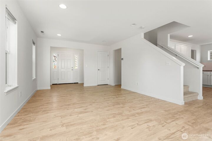 Property Photo: 800 Crested Butte Boulevard WA 98273