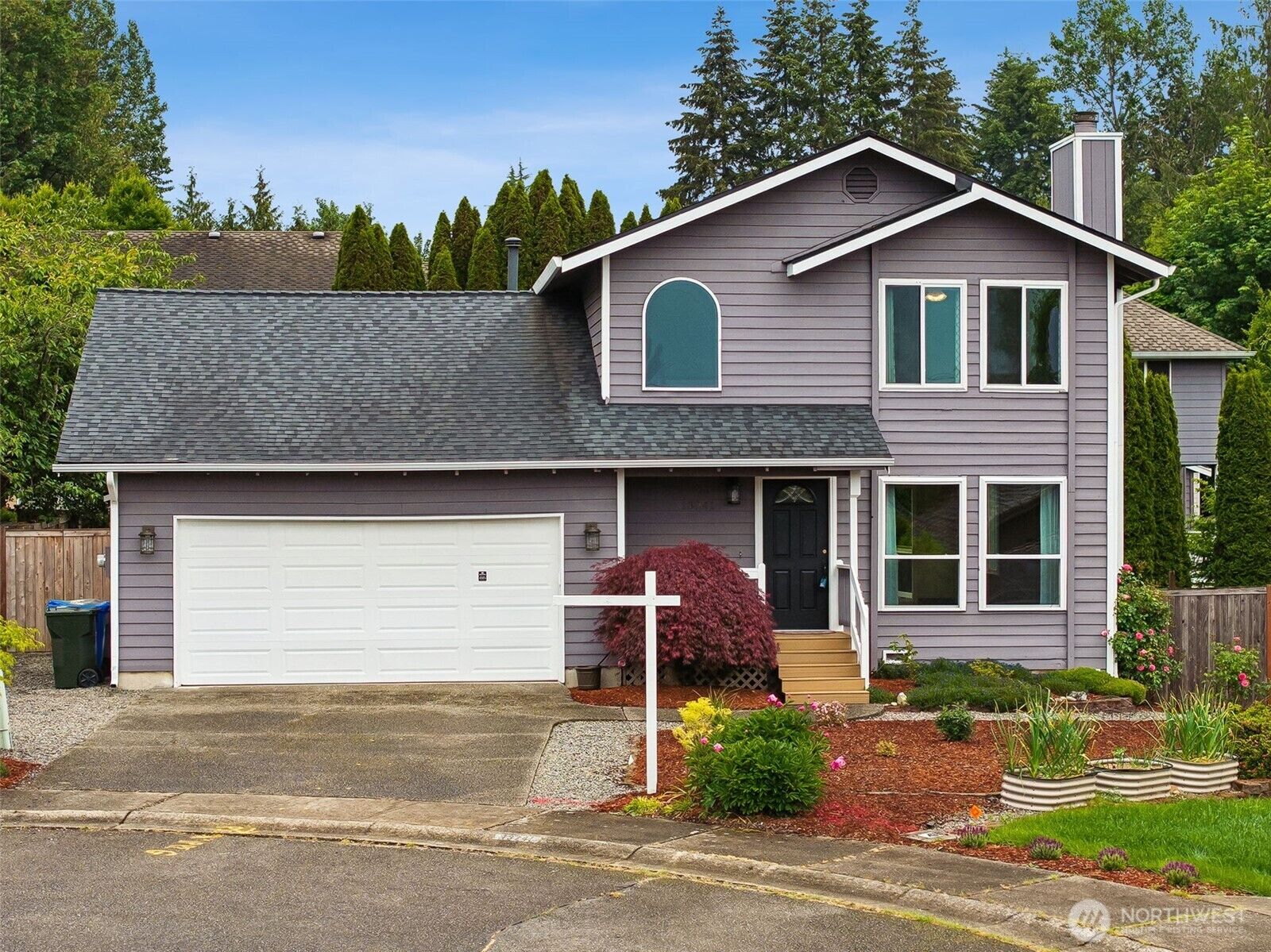 Property Photo:  13741 SE 201st Street  WA 98042 