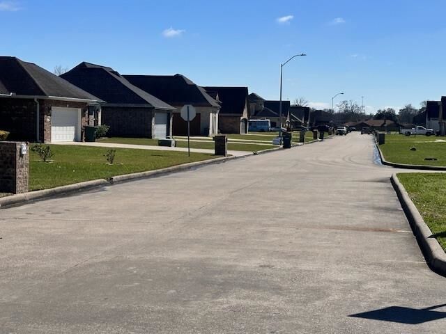 Property Photo: 3250 Yasmine Dior Street TX 77705