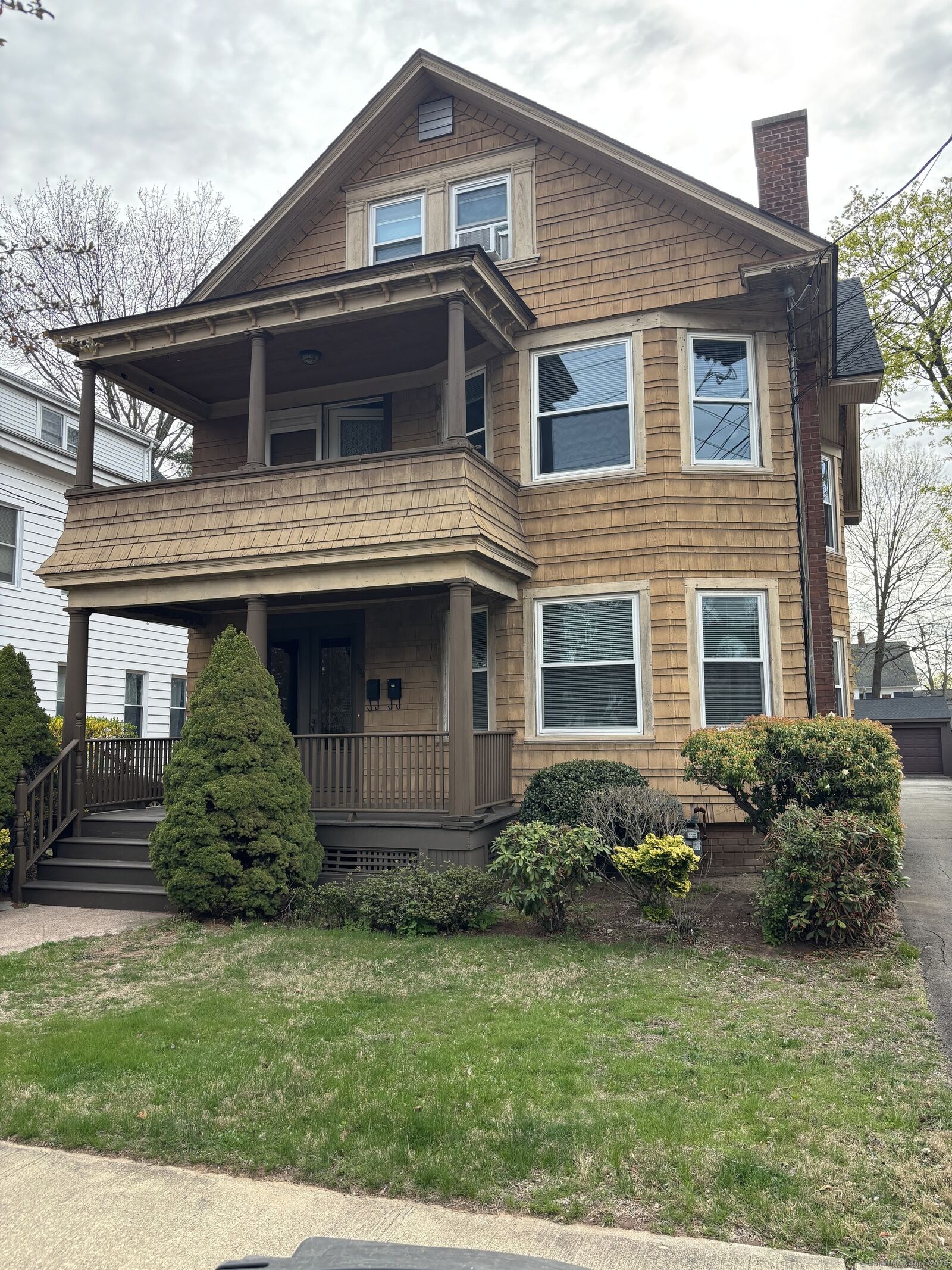 Property Photo:  207 Alden Avenue 3  CT 06515 