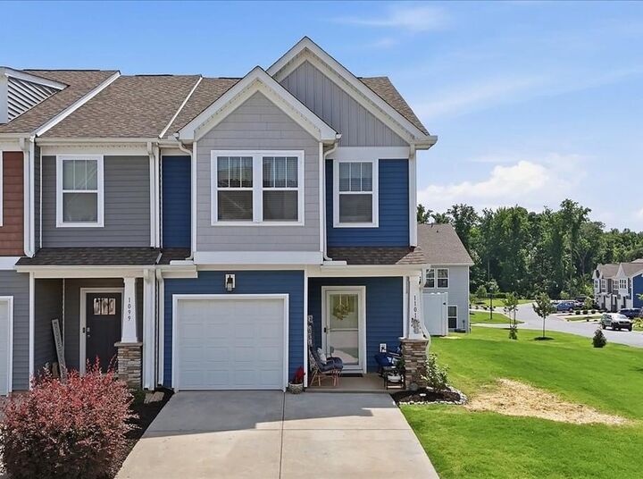 Property Photo: 1101 Millison Place SC 29369
