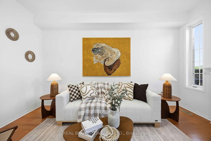Property Photo: 3 Evaridge Drive ON L6B 1E9