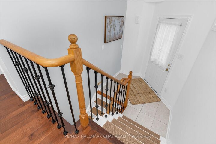 Property Photo: 63 Masters Drive ON L4M 6W9