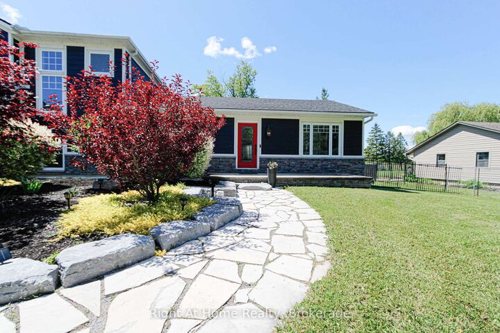 Property Photo: 367 Golf Club Road ON L0R 1P0