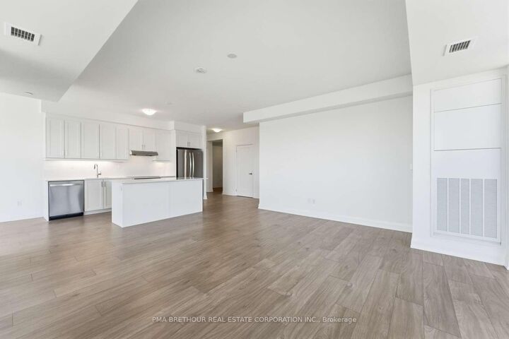 1035 Southdown Road 1809 — photo 1