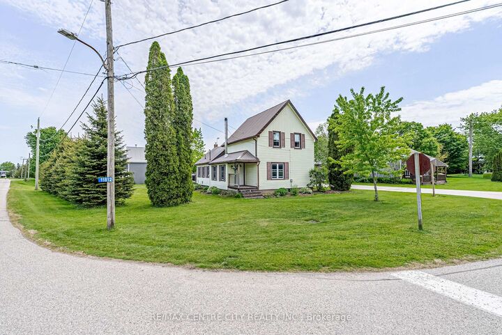 Property Photo: 11812 Superior Street ON N0L 2J0