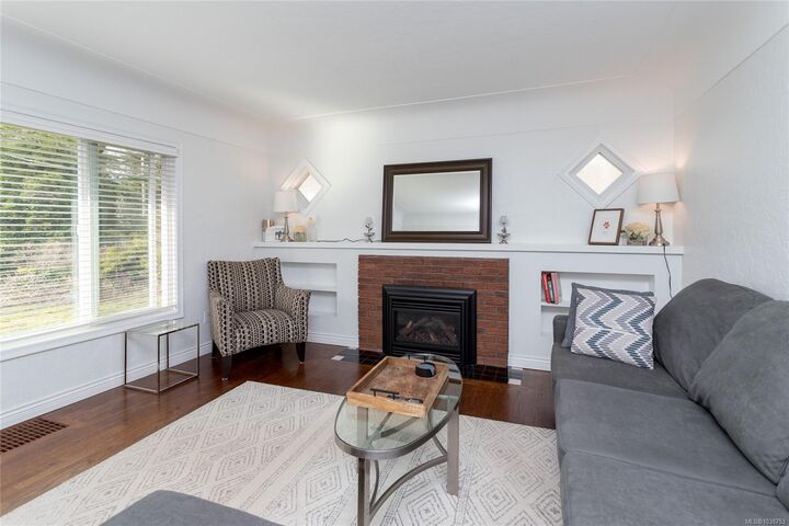 Property Photo:  4121 Quadra St  BC V8X 1L1 